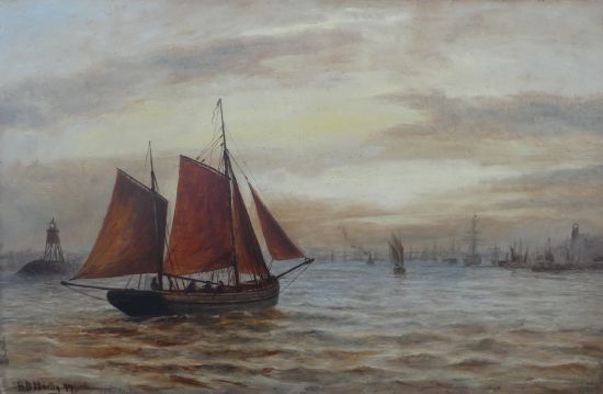 Fishing boat entering the Tyne